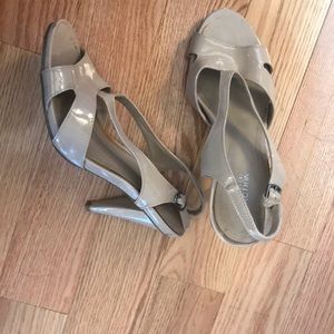Kenneth Cole reaction patent nude sandals